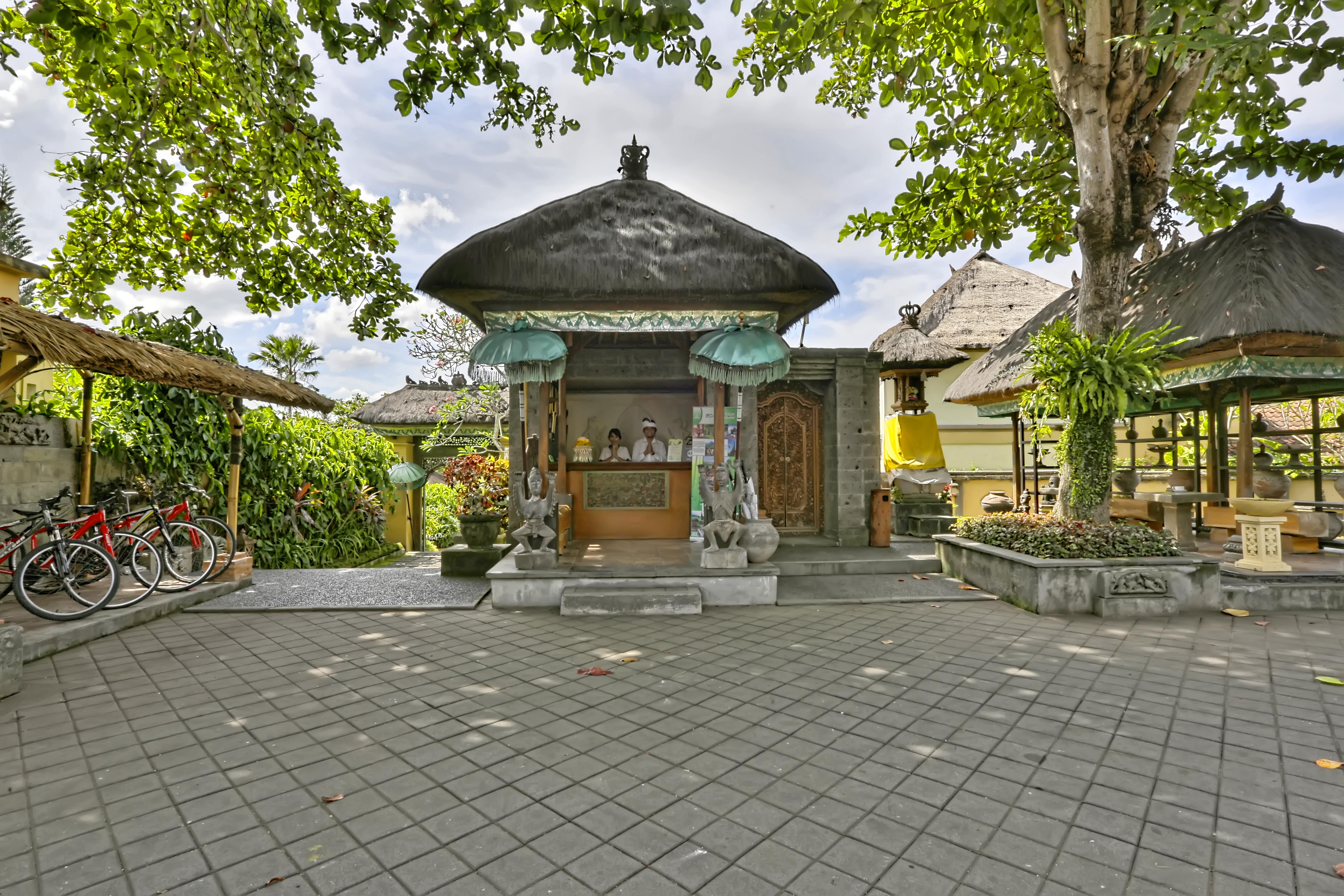 Alam Puri Art Museum Resort & Spa Denpasar Esterno foto
