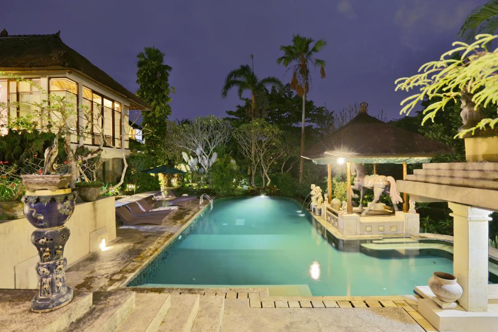Alam Puri Art Museum Resort & Spa Denpasar Esterno foto