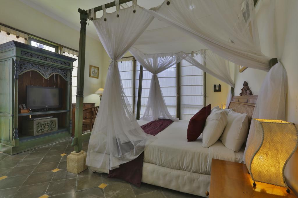 Alam Puri Art Museum Resort & Spa Denpasar Esterno foto