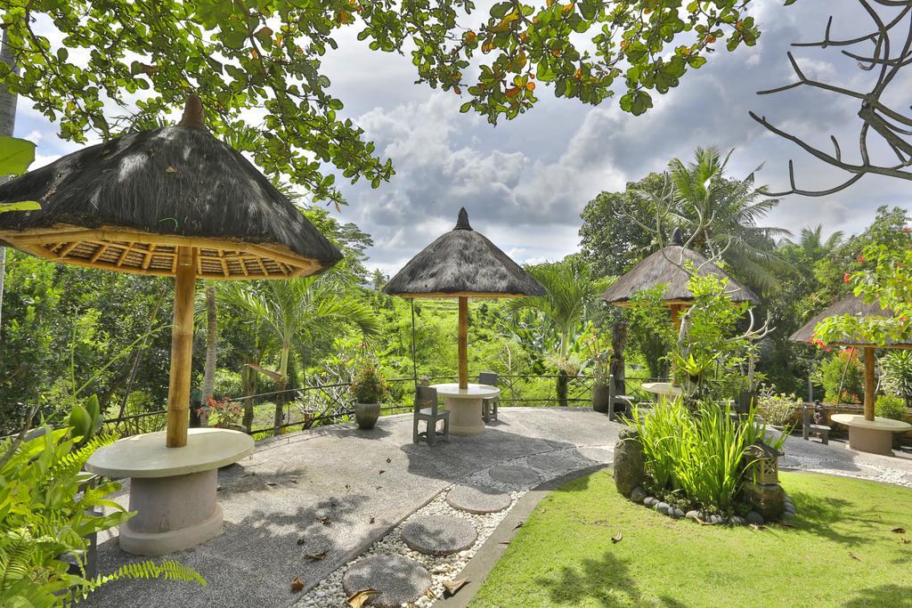 Alam Puri Art Museum Resort & Spa Denpasar Esterno foto