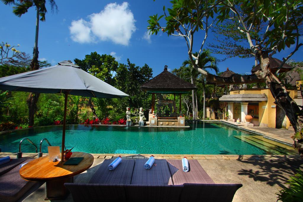 Alam Puri Art Museum Resort & Spa Denpasar Esterno foto